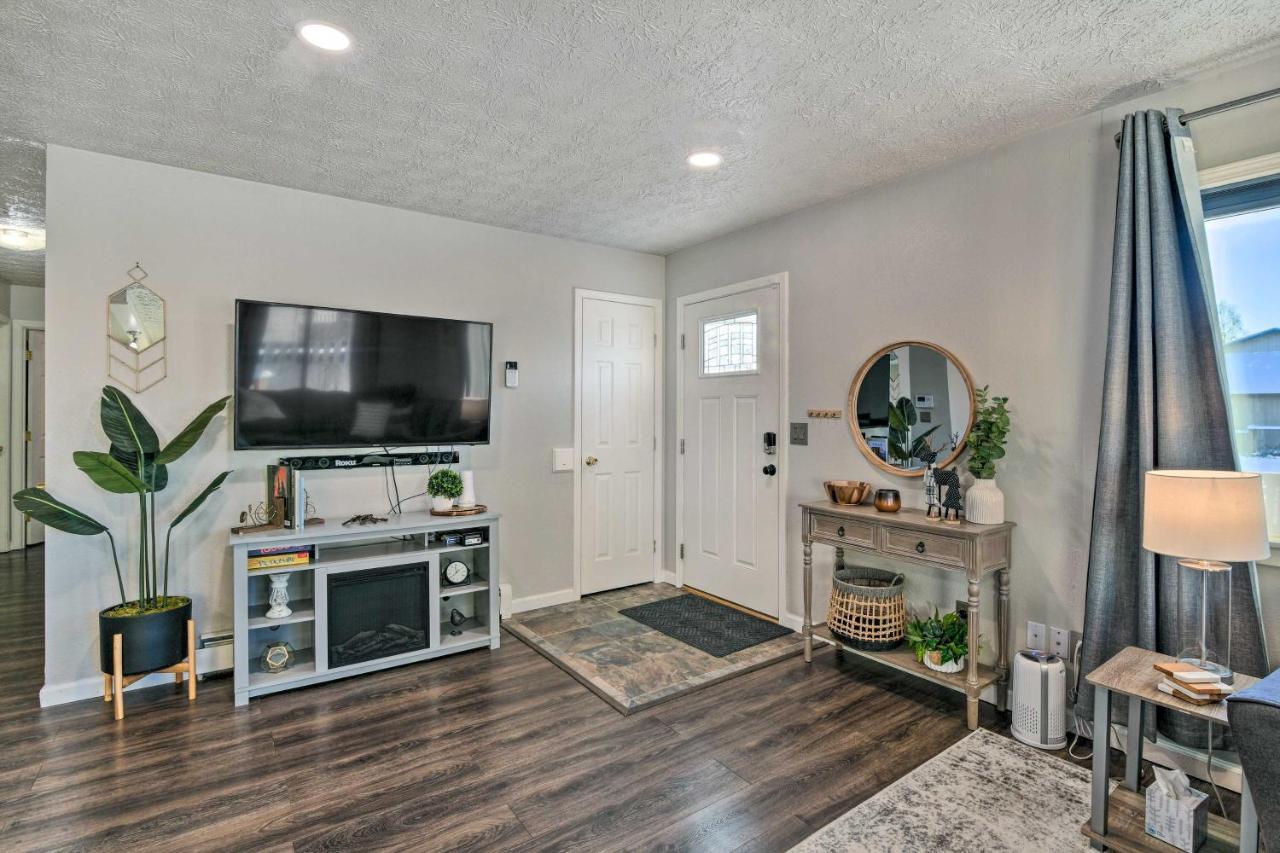 Updated Townhome Near Airport And Shopping! Anchorage Extérieur photo