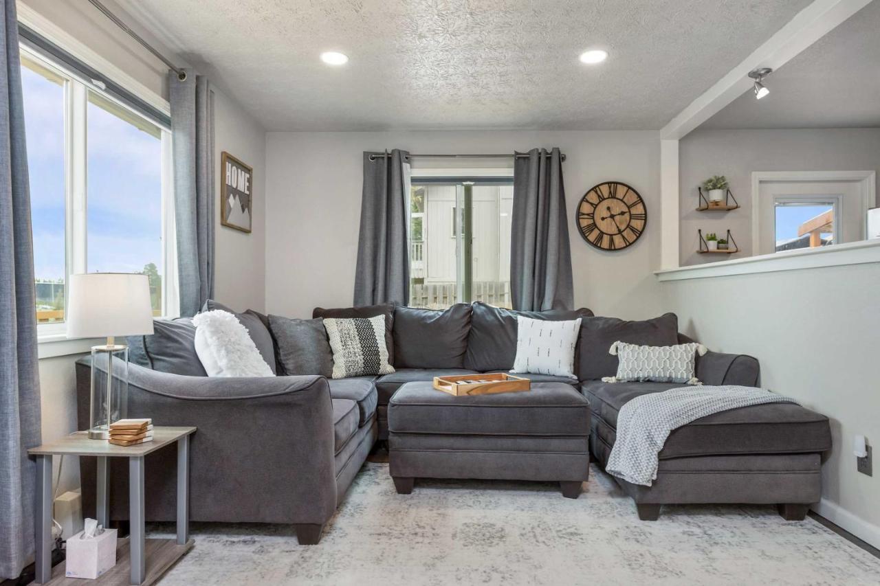 Updated Townhome Near Airport And Shopping! Anchorage Extérieur photo